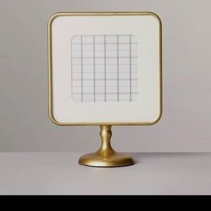 Magnolia Brass 4x4 Pedestal Tabletop Photo Frame